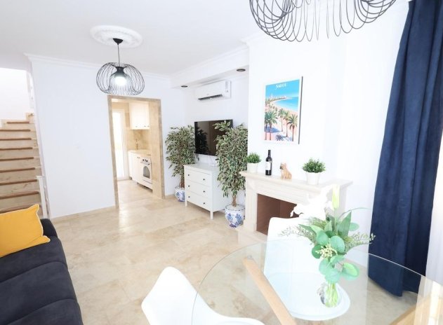 Herverkoop - Villa - Orihuela Costa - Las Filipinas