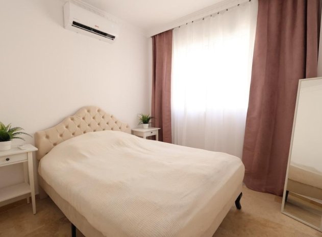 Herverkoop - Villa - Orihuela Costa - Las Filipinas