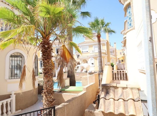 Herverkoop - Villa - Orihuela Costa - Las Filipinas