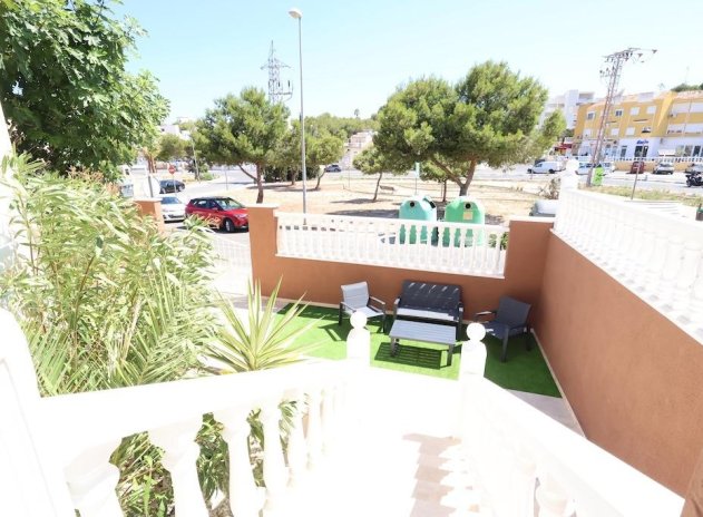 Herverkoop - Villa - Orihuela Costa - Las Filipinas