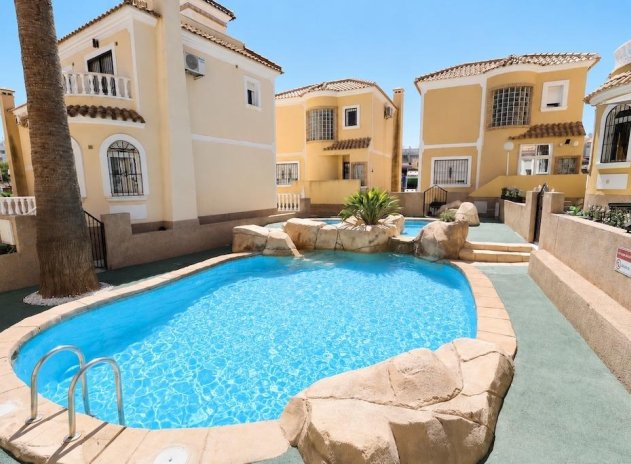Herverkoop - Villa - Orihuela Costa - Las Filipinas