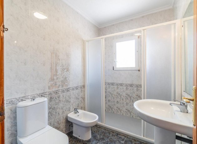 Herverkoop - Villa - Orihuela Costa - Playa Flamenca