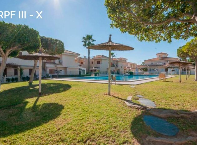 Herverkoop - Villa - Orihuela Costa - Playa Flamenca