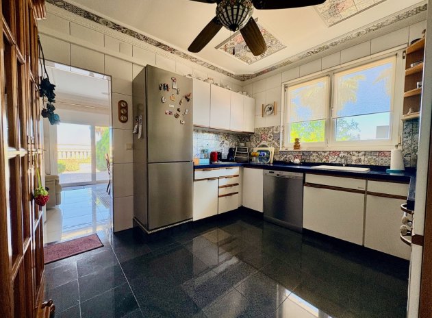 Herverkoop - Finca / Plattelands Woning - San Fulgencio - La Marina