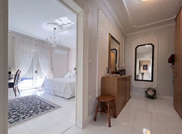 Herverkoop - Finca / Plattelands Woning - San Fulgencio - La Marina