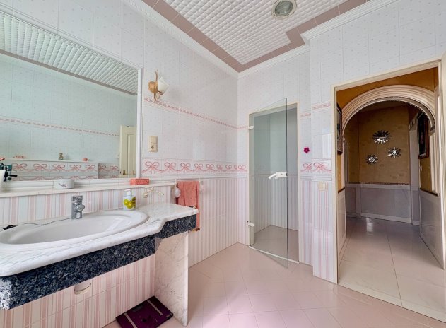 Herverkoop - Finca / Plattelands Woning - San Fulgencio - La Marina