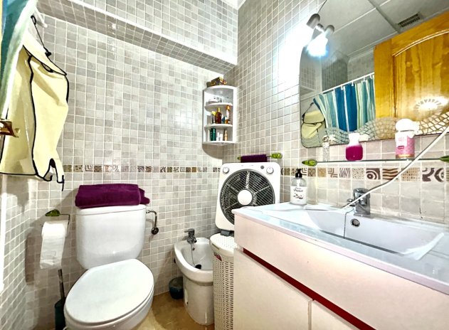 Resale - Apartment / Flat * - Torremendo *
