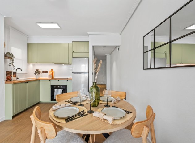 Resale - Apartment / Flat * - Playa Flamenca *