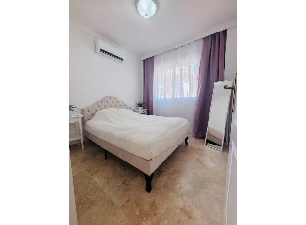 Herverkoop - Villa - Villamartin - Blue lagoon
