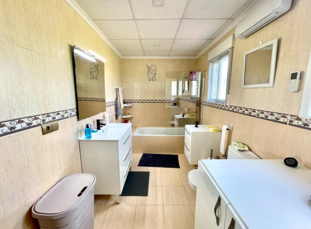 Revente - Villa - Catral