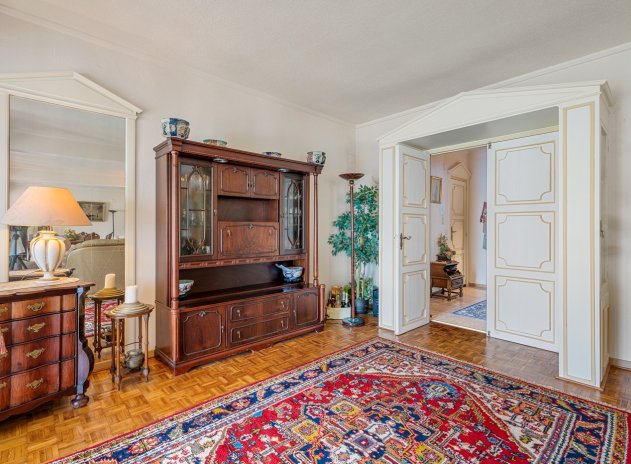 Resale - Apartment / Flat * - Benidorm *