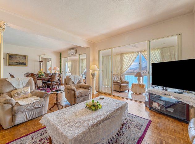 Resale - Apartment / Flat * - Benidorm *