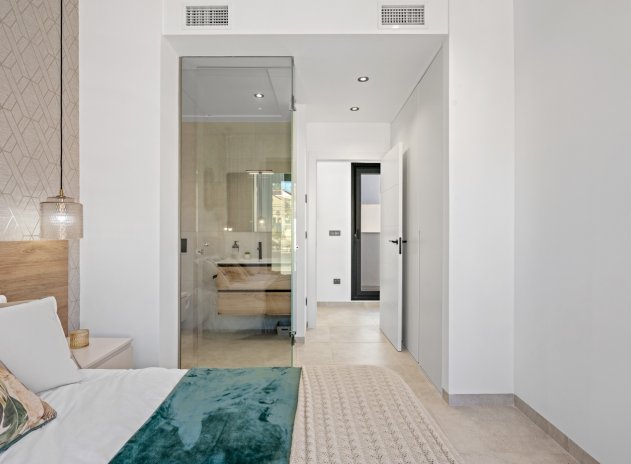 Herverkoop - Villa - Orihuela Costa - Blue lagoon