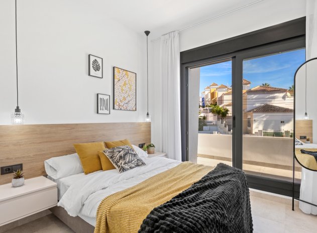 Herverkoop - Villa - Orihuela Costa - Blue lagoon