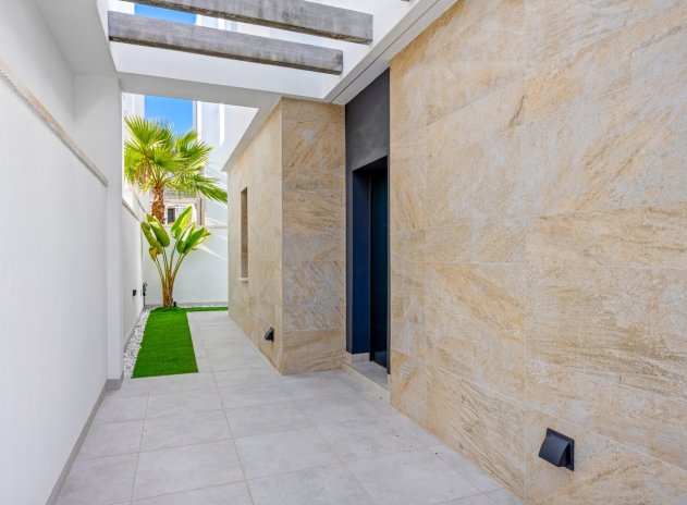 Herverkoop - Villa - Orihuela Costa - Blue lagoon
