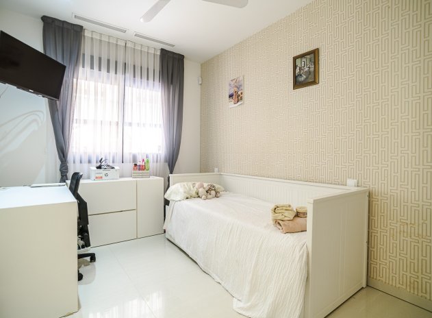 Herverkoop - Appartement - Guardamar del Segura