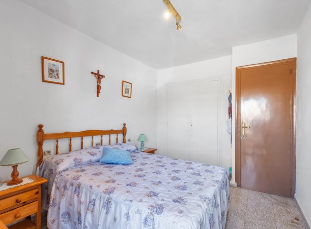 Resale - Apartment / Flat * - Torrevieja *