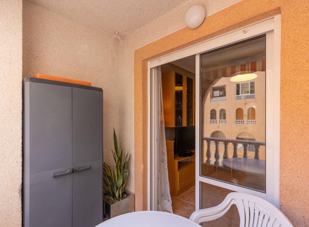 Herverkoop - Appartement - Torrevieja - Habaneras
