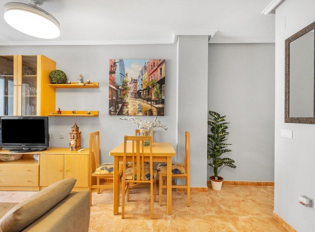 Herverkoop - Appartement - Torrevieja - Habaneras