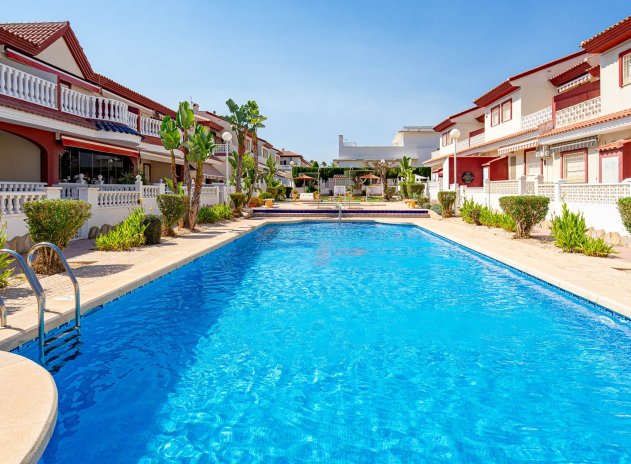 Herverkoop - Rijwoning - Ciudad Quesada - Doña Pepa
