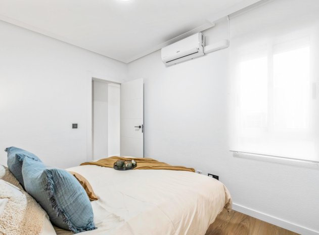Herverkoop - Appartement - Orihuela Costa - Playa Flamenca