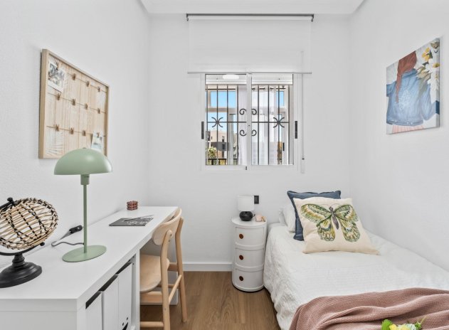 Herverkoop - Appartement - Orihuela Costa - Playa Flamenca
