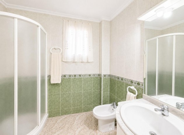 Herverkoop - Appartement - Torrevieja - Habaneras