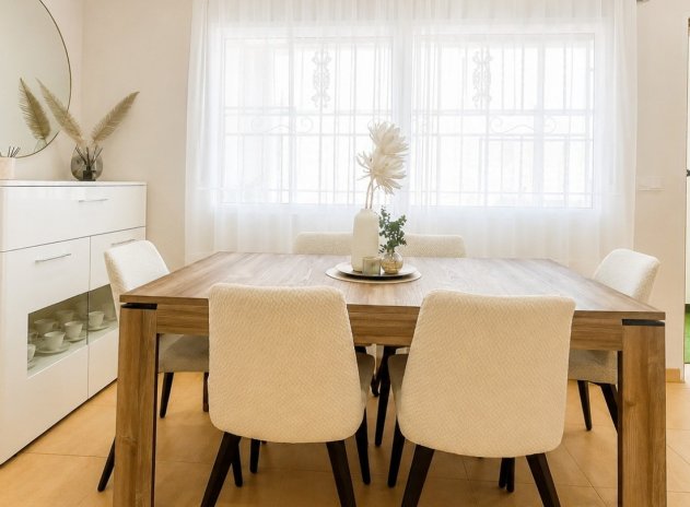 Herverkoop - Rijwoning - Orihuela Costa - Punta Prima