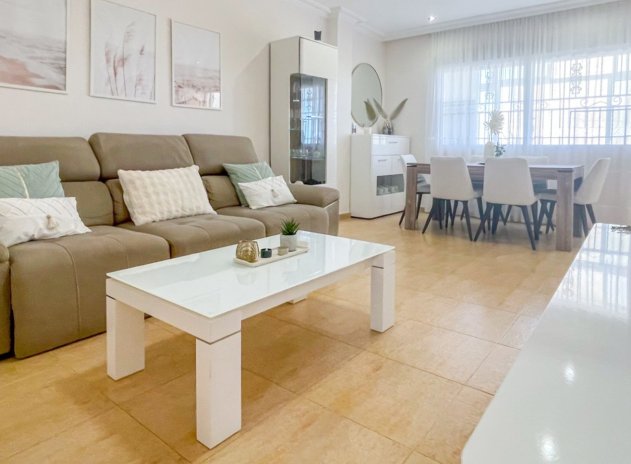 Herverkoop - Rijwoning - Orihuela Costa - Punta Prima