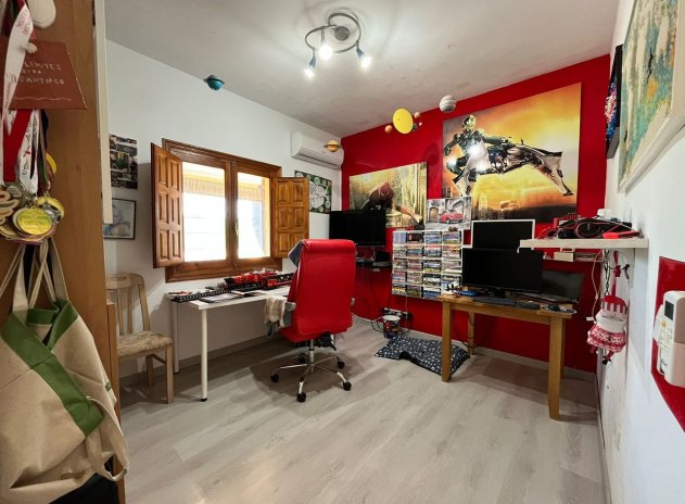 Resale - Villa * - La Torre Golf Resort
