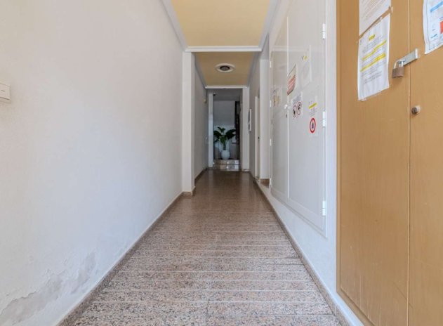 Resale - Apartment / Flat * - Torrevieja * - El Molino