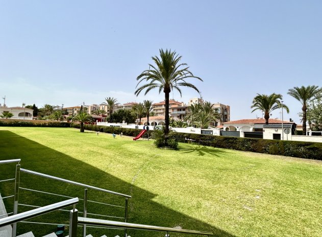 Resale - Apartment / Flat * - Punta Prima *