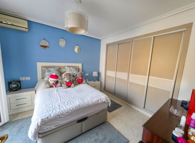 Resale - Villa * - Villamartin * - Villamartín * 