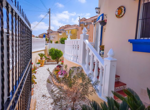 Resale - Villa * - Villamartin * - Villamartín * 