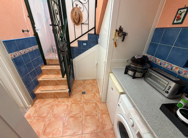 Herverkoop - Villa - Los Montesinos - La Herrada