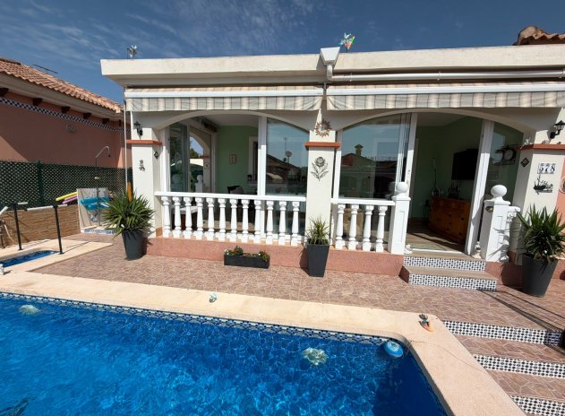 Herverkoop - Villa - Los Montesinos - La Herrada