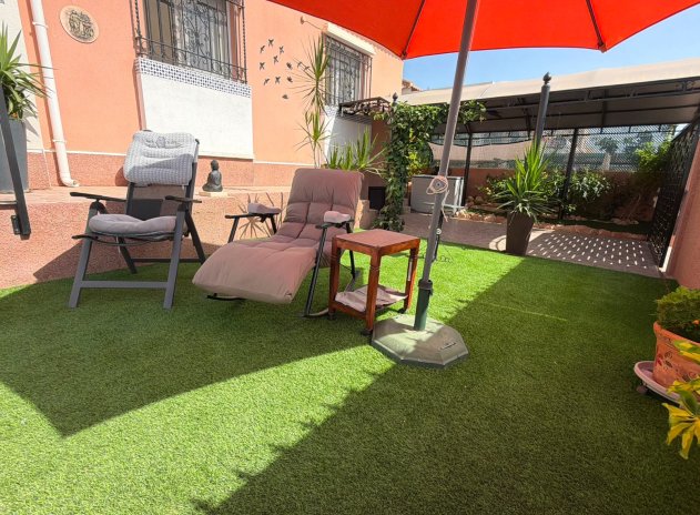 Herverkoop - Villa - Los Montesinos - La Herrada
