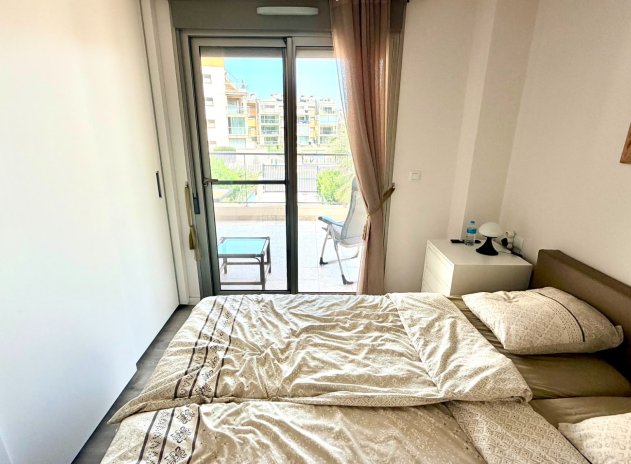 Herverkoop - Appartement - Orihuela Costa - La Zenia