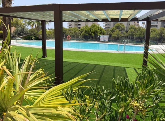 Herverkoop - Appartement - Orihuela Costa - La Zenia