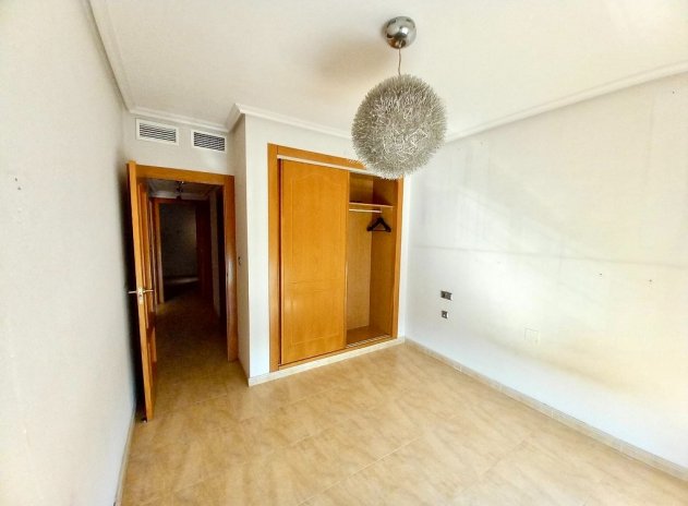 Herverkoop - Appartement - Almoradí