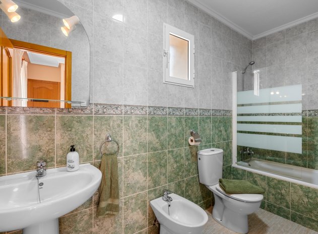 Herverkoop - Villa - Gran Alacant - Costa Blanca