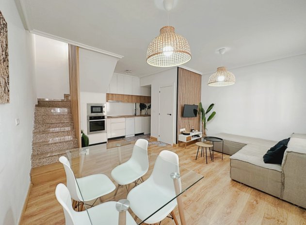 Herverkoop - Rijwoning - Orihuela Costa - La Zenia