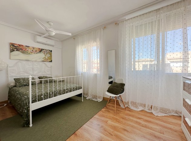 Herverkoop - Rijwoning - Orihuela Costa - La Zenia