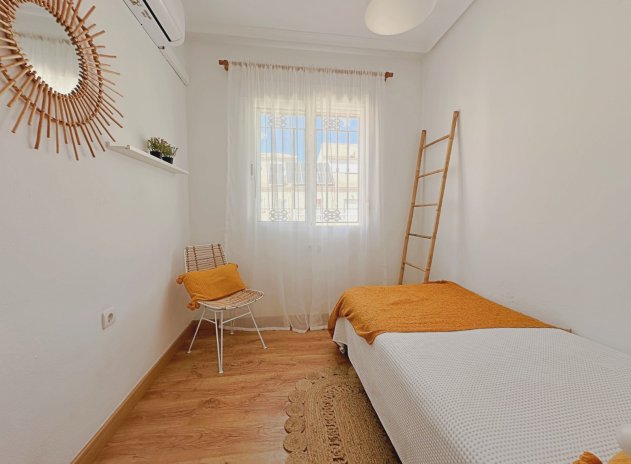 Herverkoop - Rijwoning - Orihuela Costa - La Zenia