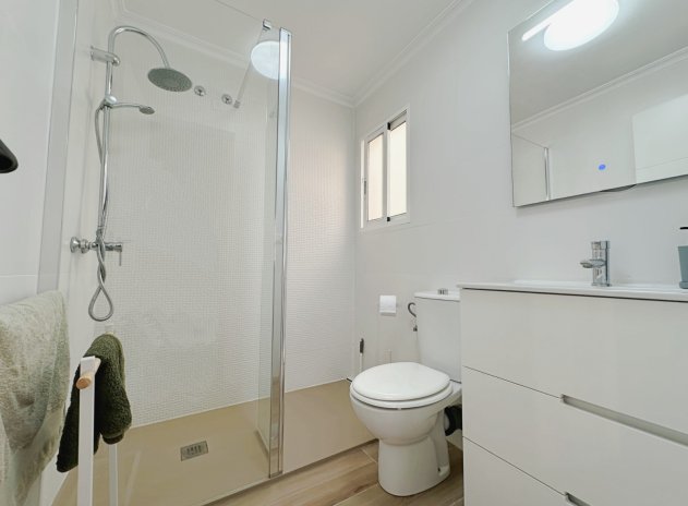 Herverkoop - Rijwoning - Orihuela Costa - La Zenia