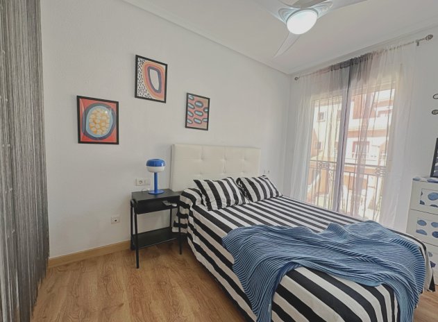 Herverkoop - Rijwoning - Orihuela Costa - La Zenia