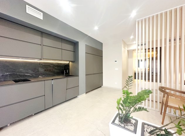 Wiederverkauf - Wohnung - Torrevieja