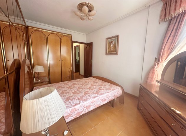 Reventa - Apartamento / Piso - Torrevieja