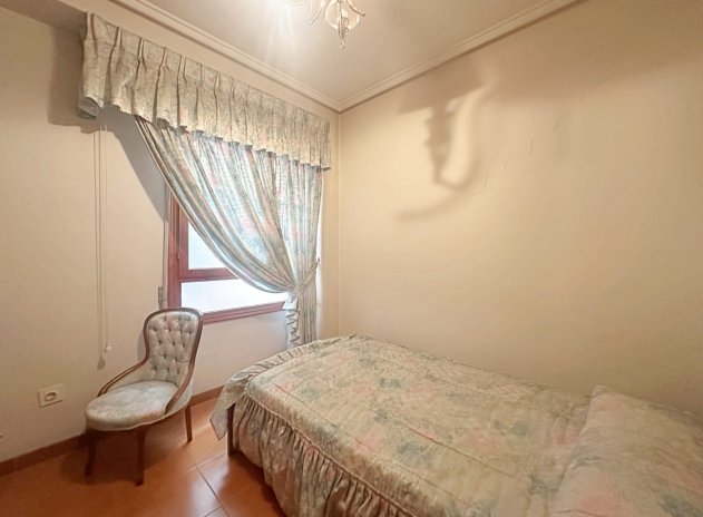 Reventa - Apartamento / Piso - Torrevieja