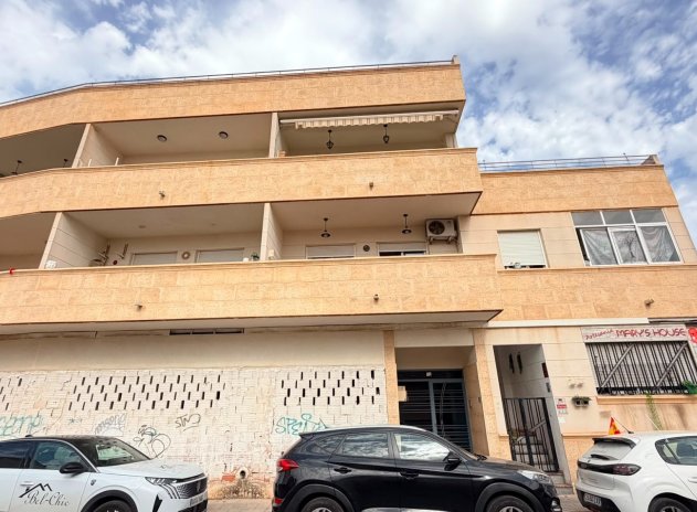 Herverkoop - Appartement - Los Montesinos